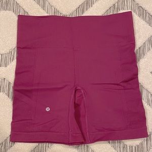 Lululemons athletica shorts